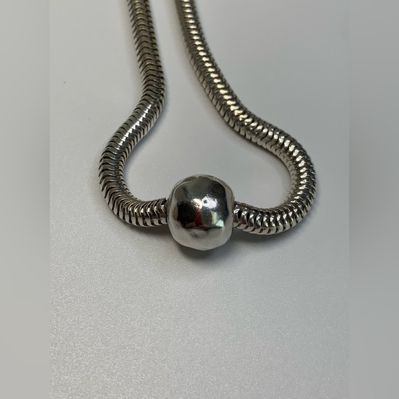 Silpada Vintage Sterling Silver Hammered Sliding Ball on Snake Chain Necklace - Picture 8 of 14